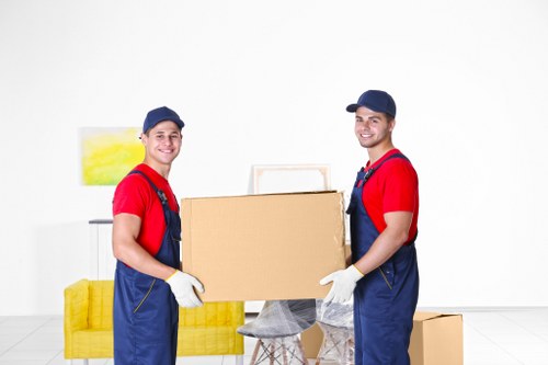Man And Van Knightsbridge transparent pricing for a small home move